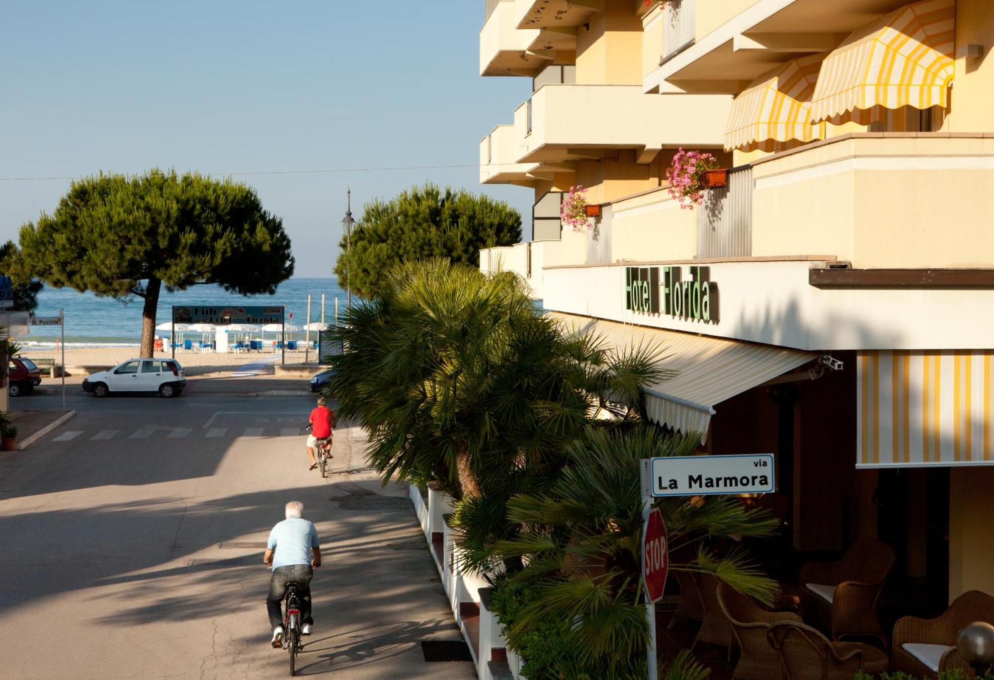 Hotel Florida Silvi Marina Dış mekan fotoğraf