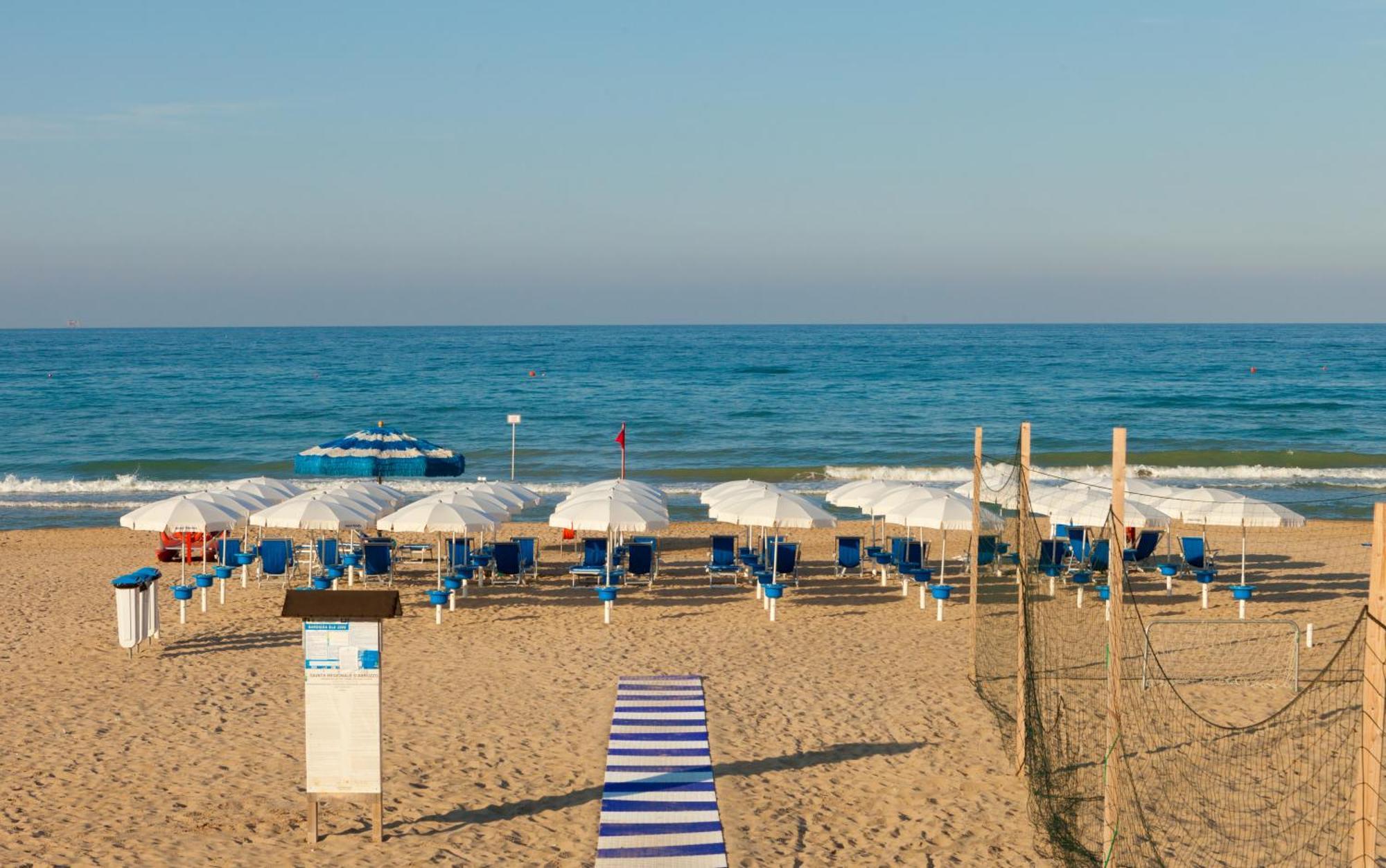 Hotel Florida Silvi Marina Dış mekan fotoğraf