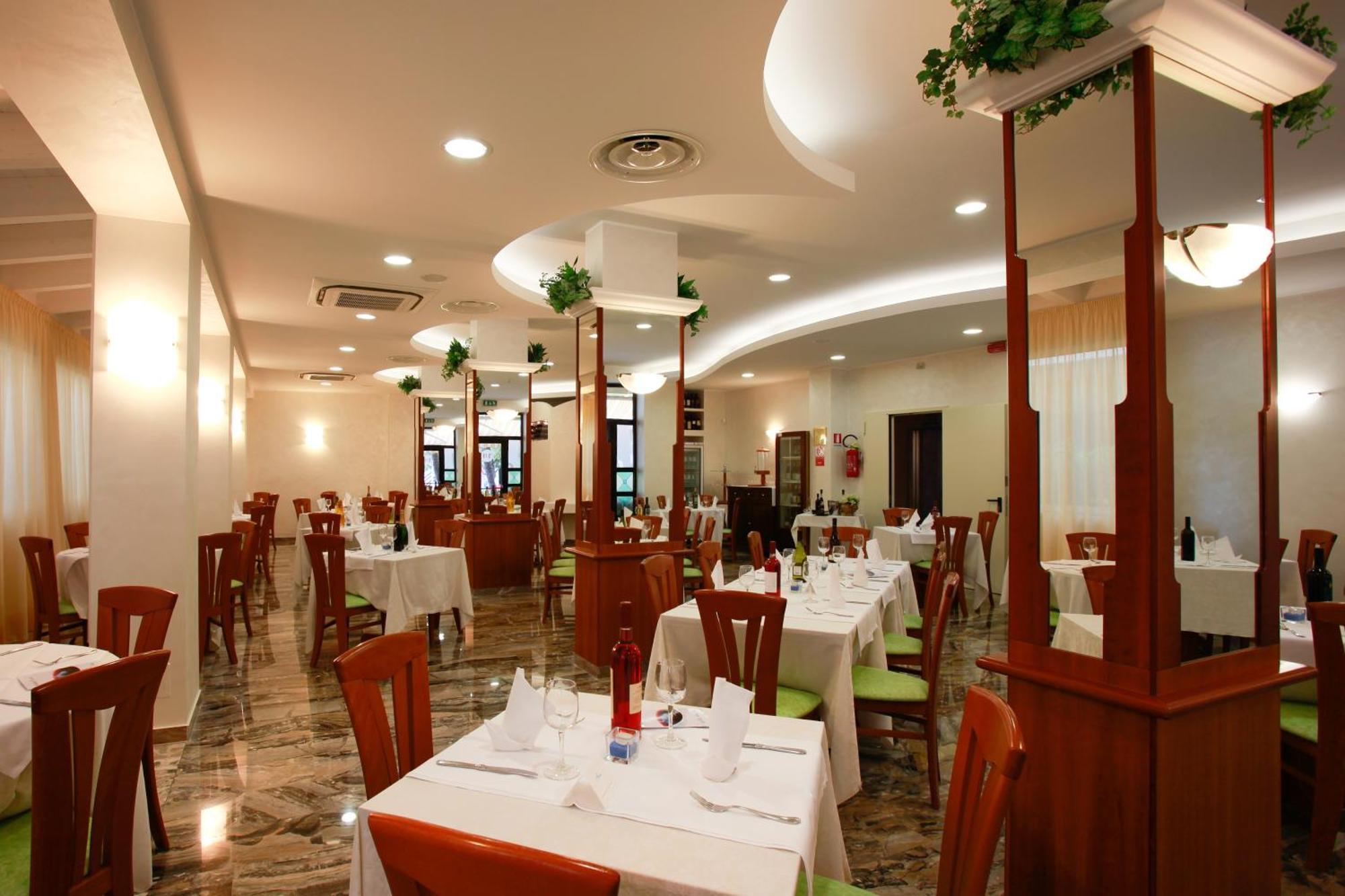 Hotel Florida Silvi Marina Dış mekan fotoğraf
