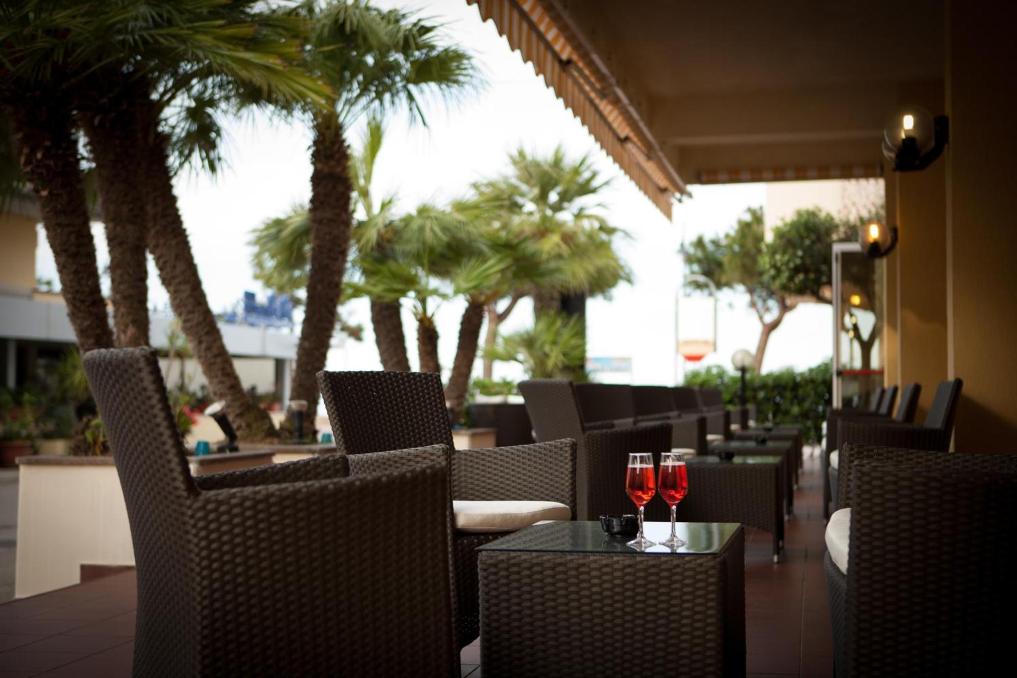 Hotel Florida Silvi Marina Dış mekan fotoğraf