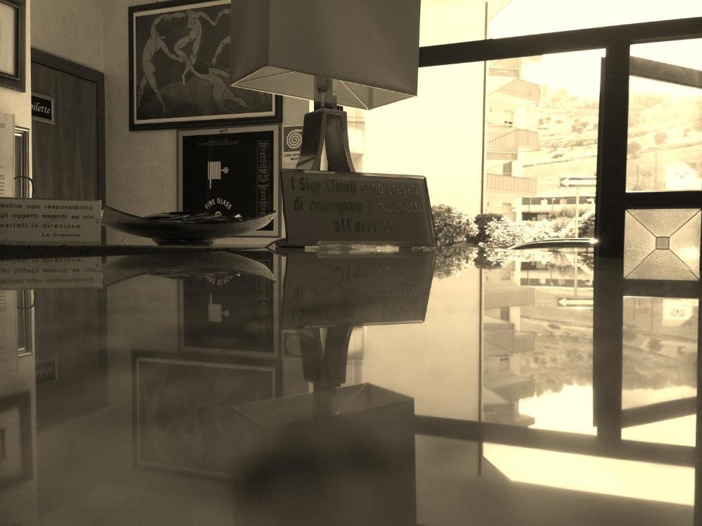 Hotel Florida Silvi Marina Dış mekan fotoğraf
