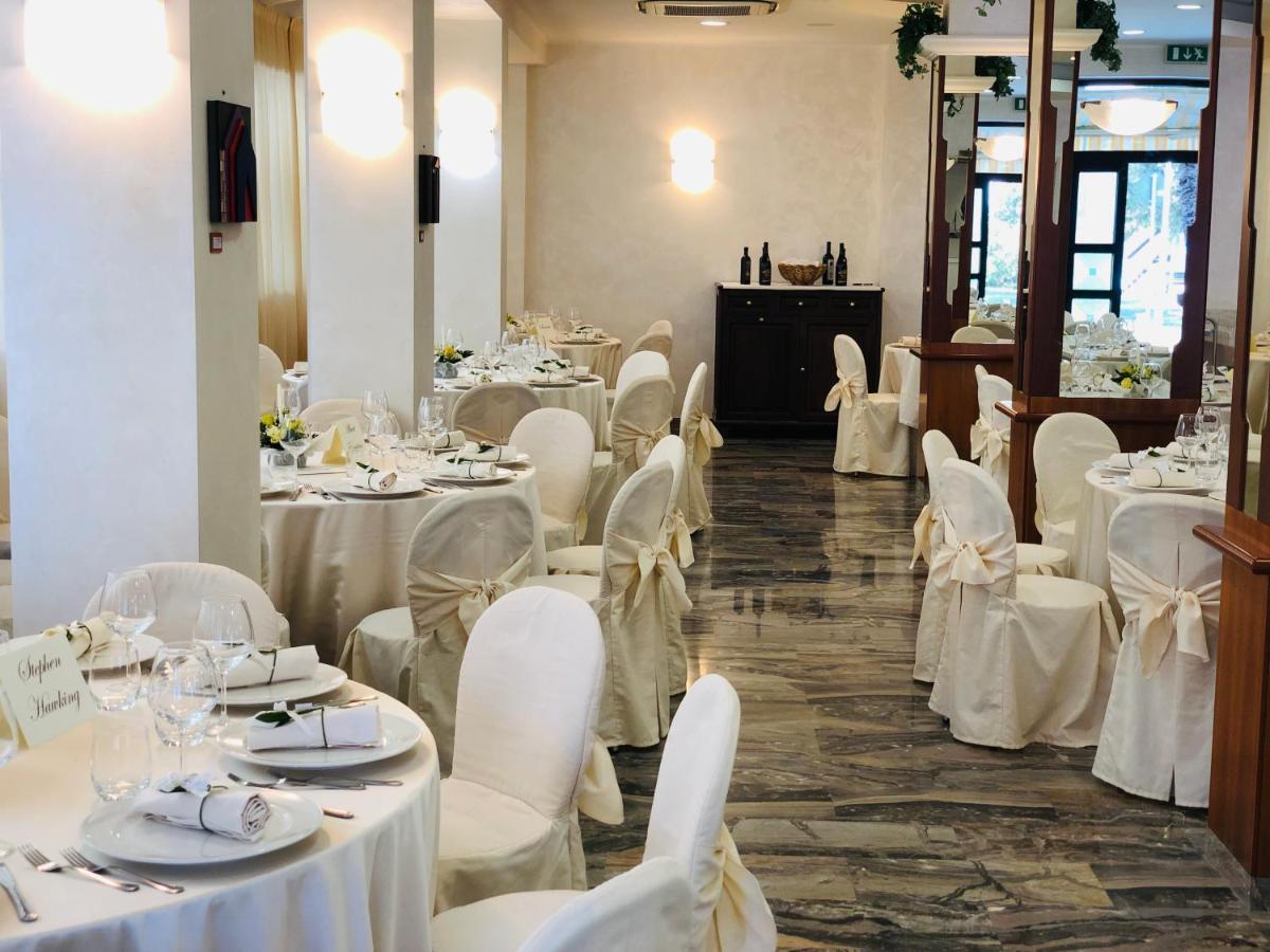 Hotel Florida Silvi Marina Dış mekan fotoğraf