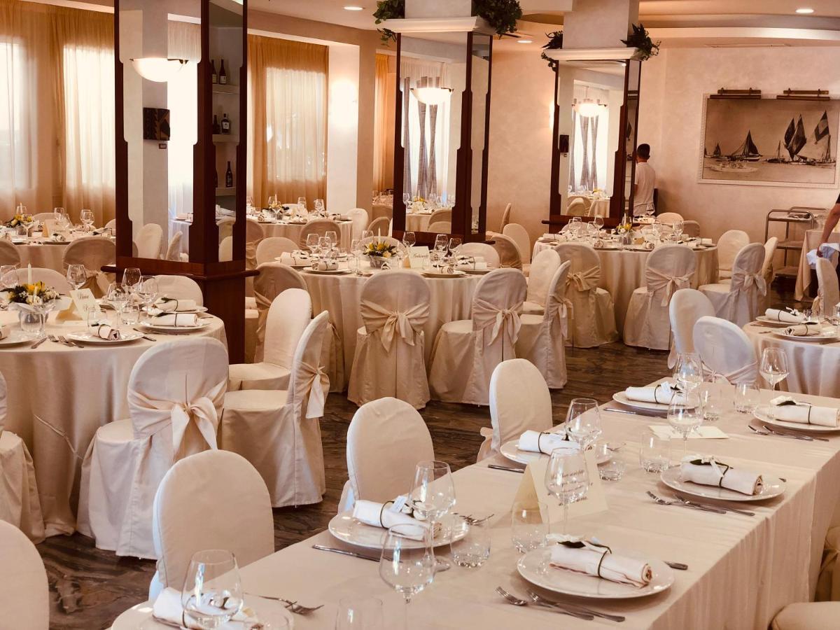 Hotel Florida Silvi Marina Dış mekan fotoğraf